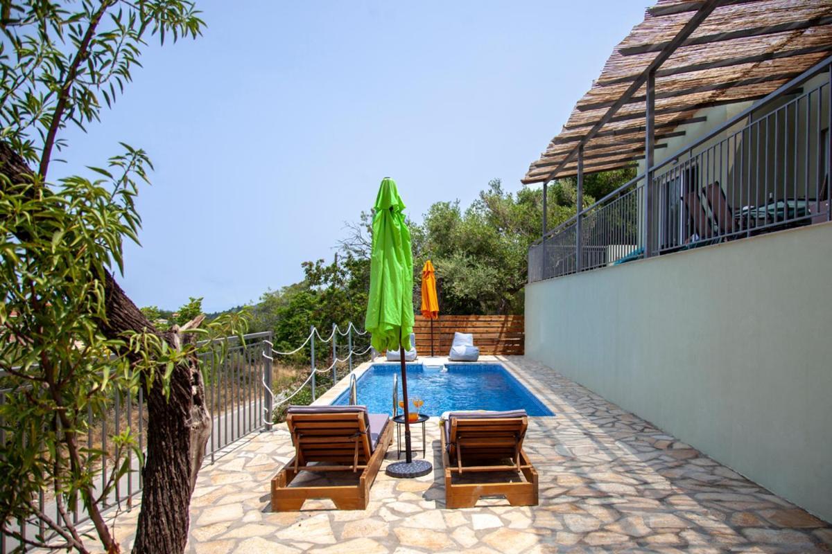 Villa Marina Kalamítsi Buitenkant foto